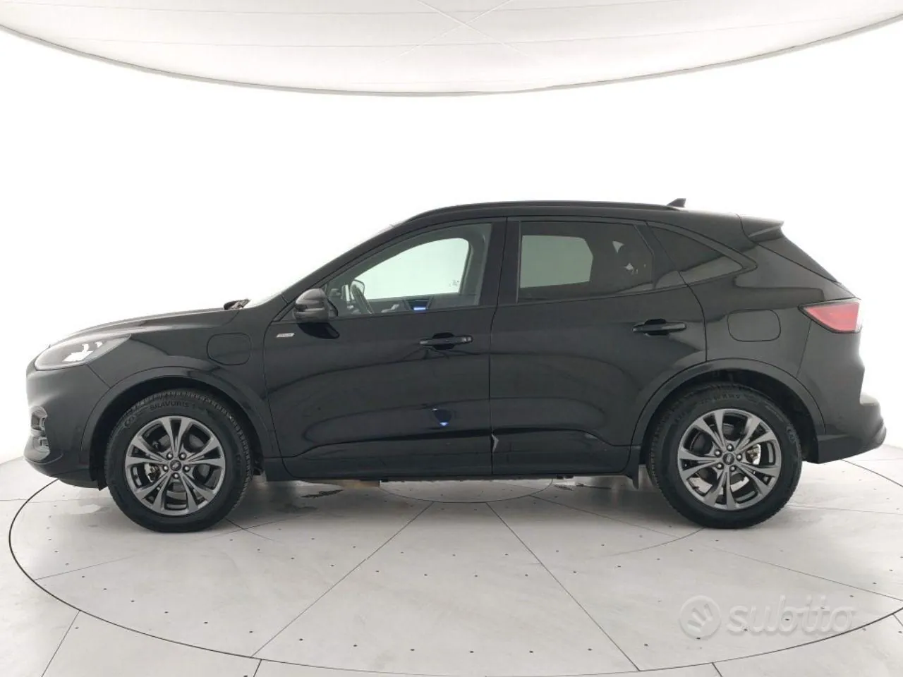 Ford Kuga 2021 photo 2