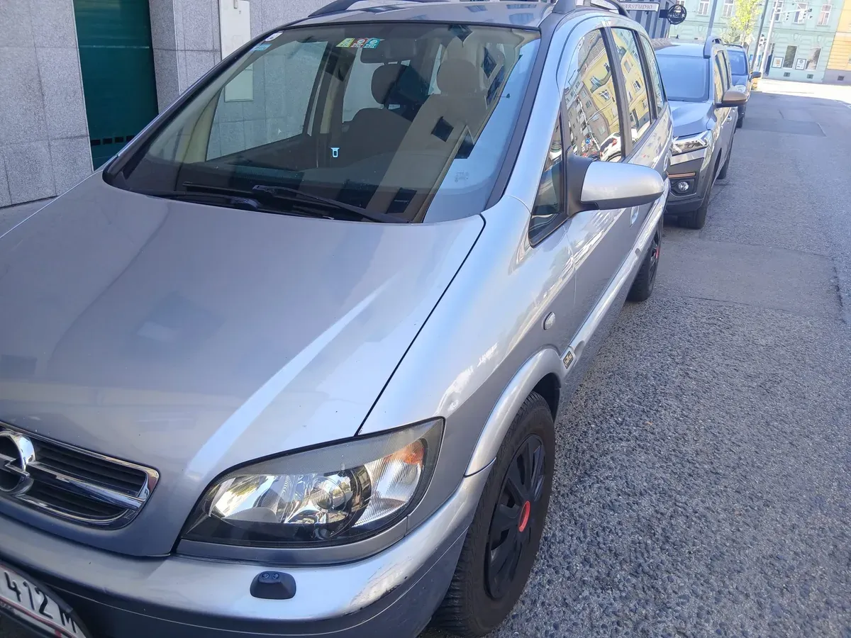 Opel Zafira 2005 photo 3