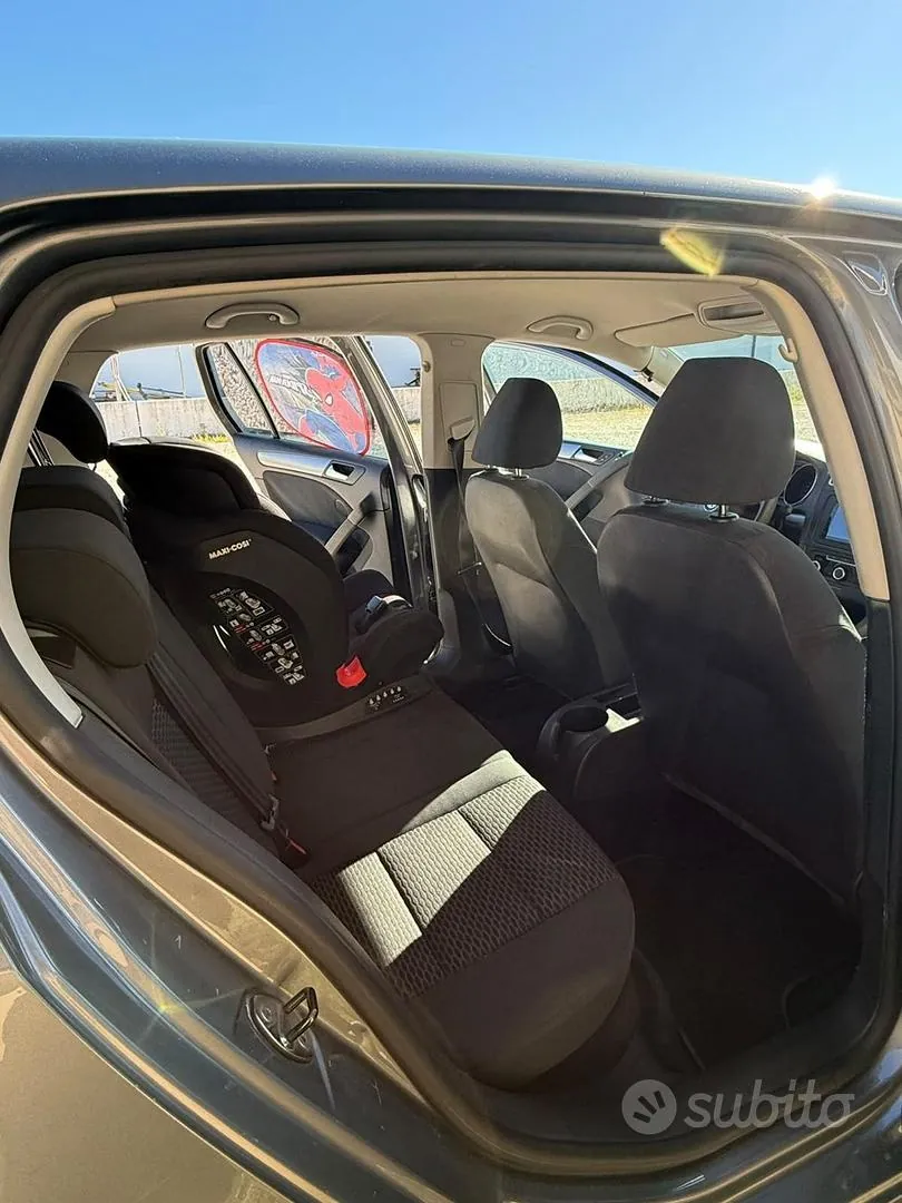 Volkswagen Golf 2011 photo 5
