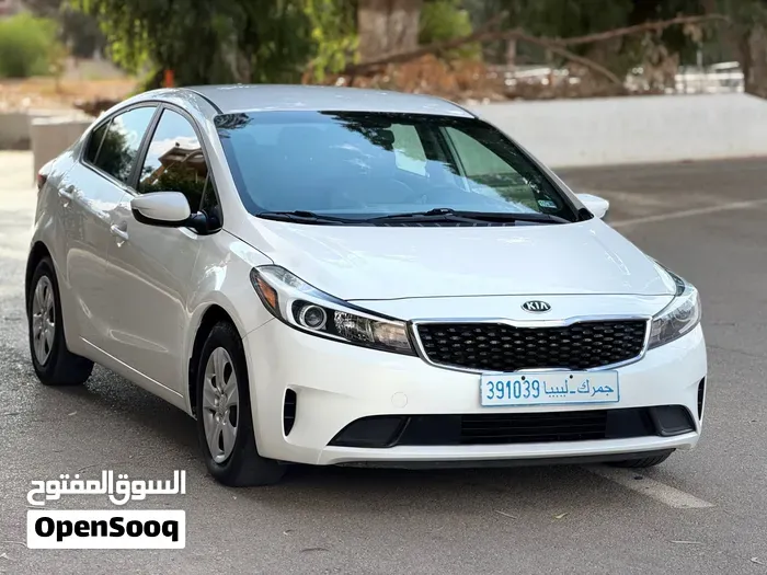 Kia Forte 2017 photo 2