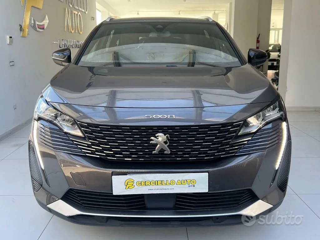 Peugeot 5008 2023 photo 5
