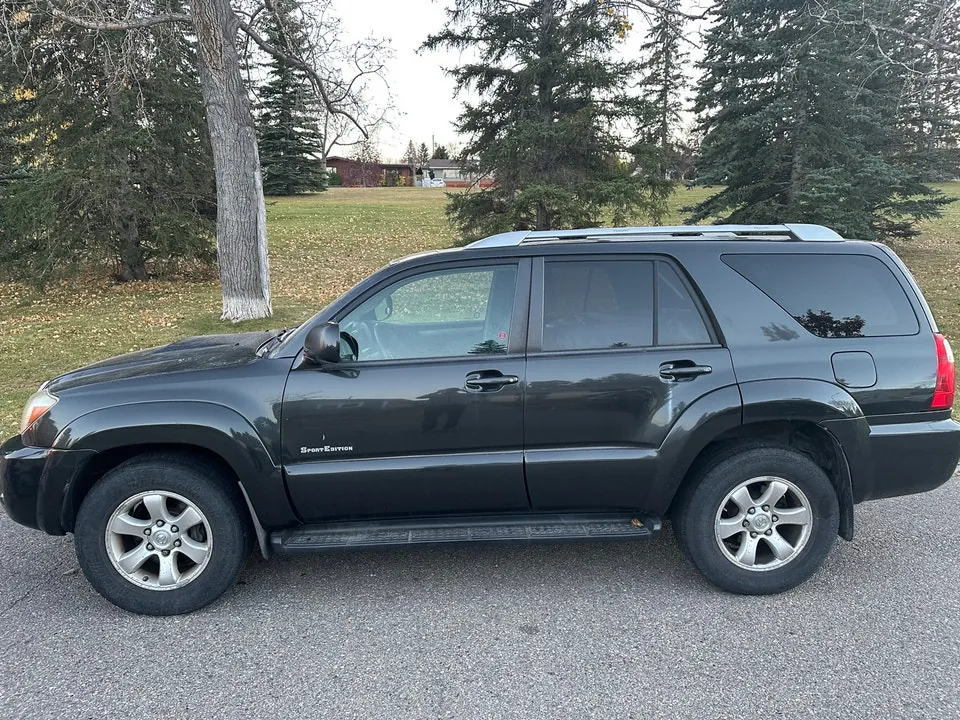 Toyota 4Runner 2008 photo 2