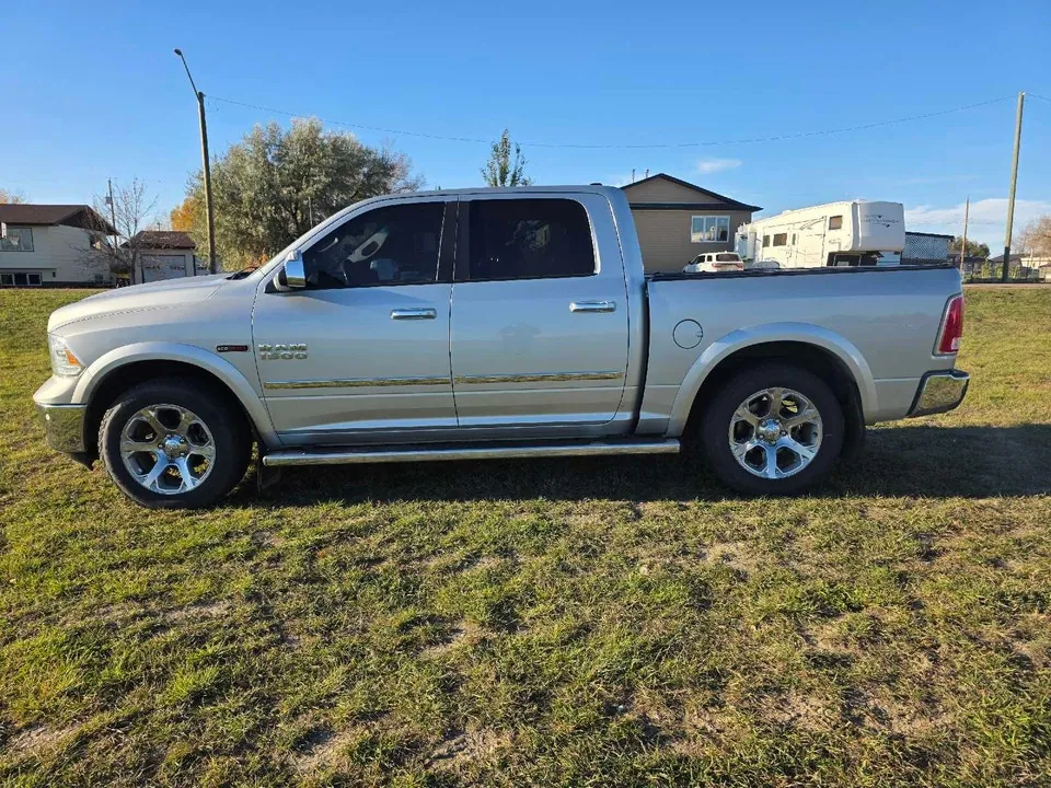 Dodge Ram Laramie 2015 photo 4