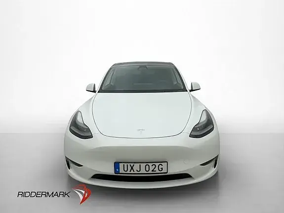 Tesla Model Y 2023 photo 3