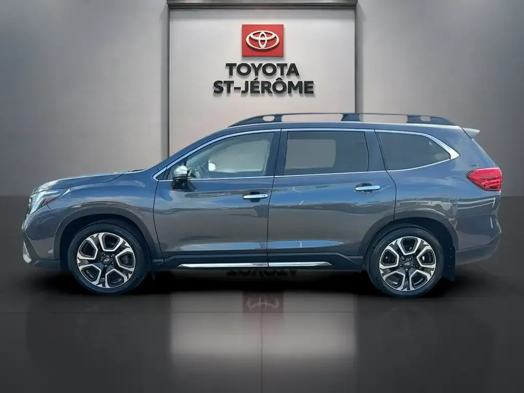 Subaru Ascent 2023 photo 2