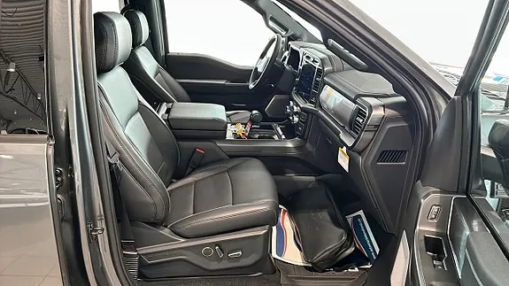Ford F-150 2026 photo 3