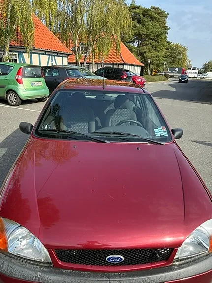 Ford Fiesta 2000 photo 5
