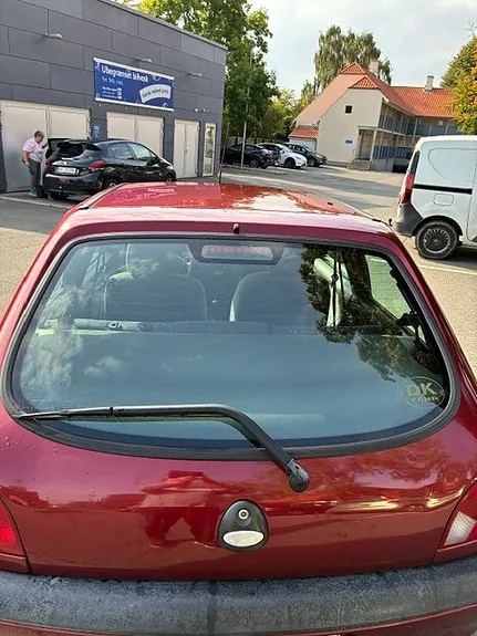 Ford Fiesta 2000 photo 3