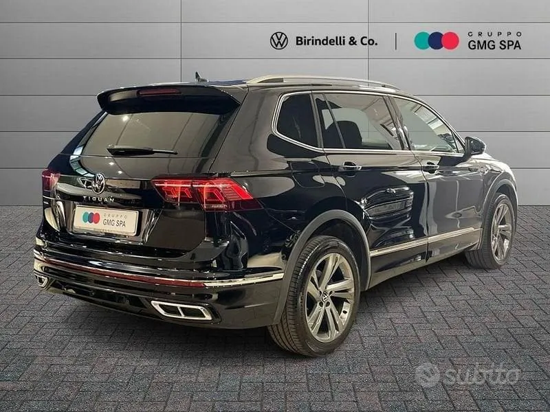 Volkswagen Tiguan Allspace 2023 photo 3
