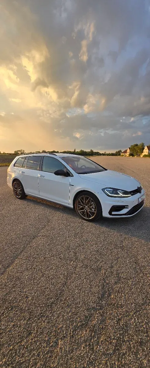 Volkswagen Golf 2019 photo 3