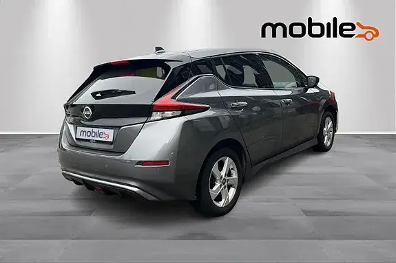 Nissan Leaf 2023 photo 3