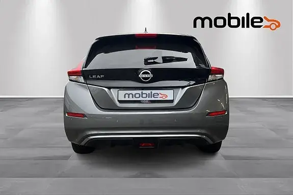 Nissan Leaf 2023 photo 4