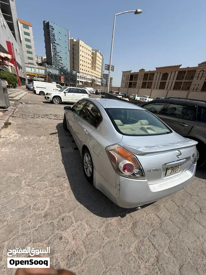Nissan Altima 2010 photo 5