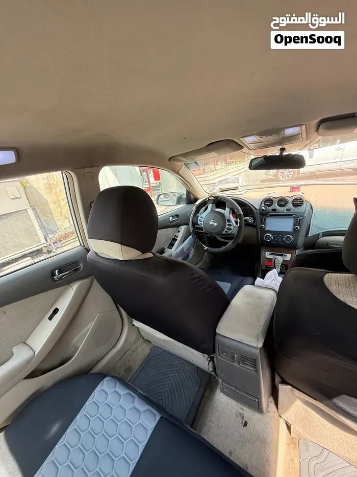 Nissan Altima 2010 photo 3