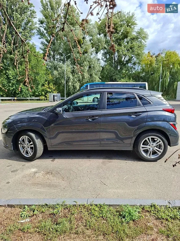 Hyundai Kona 2023 photo 2