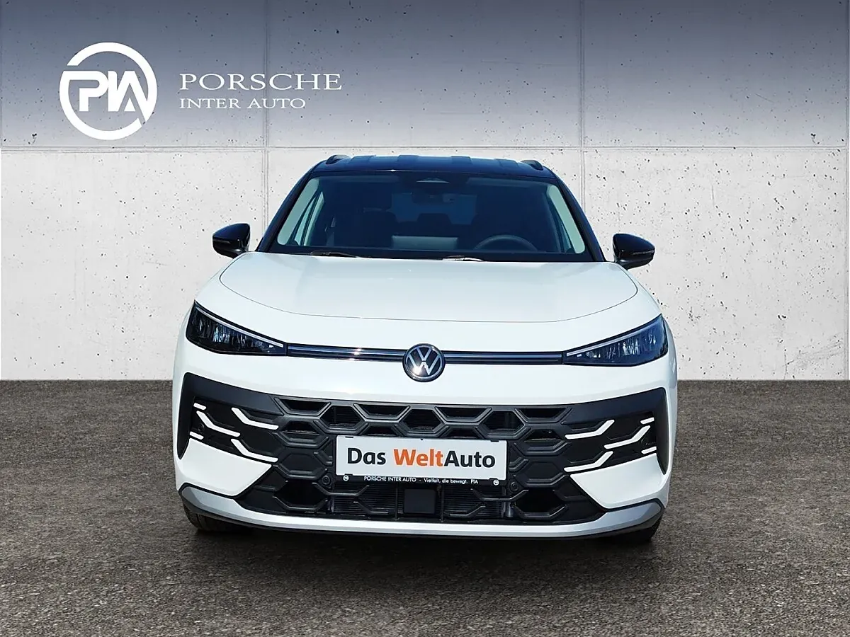Volkswagen T-Roc Life 2026 photo 2