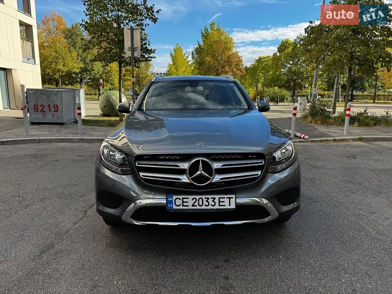 Mercedes-Benz Glc-Class 2018 photo 5
