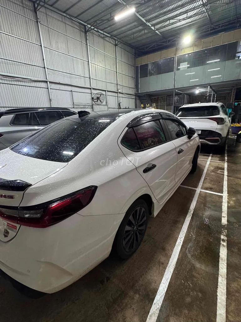 Honda City 2024 photo 2