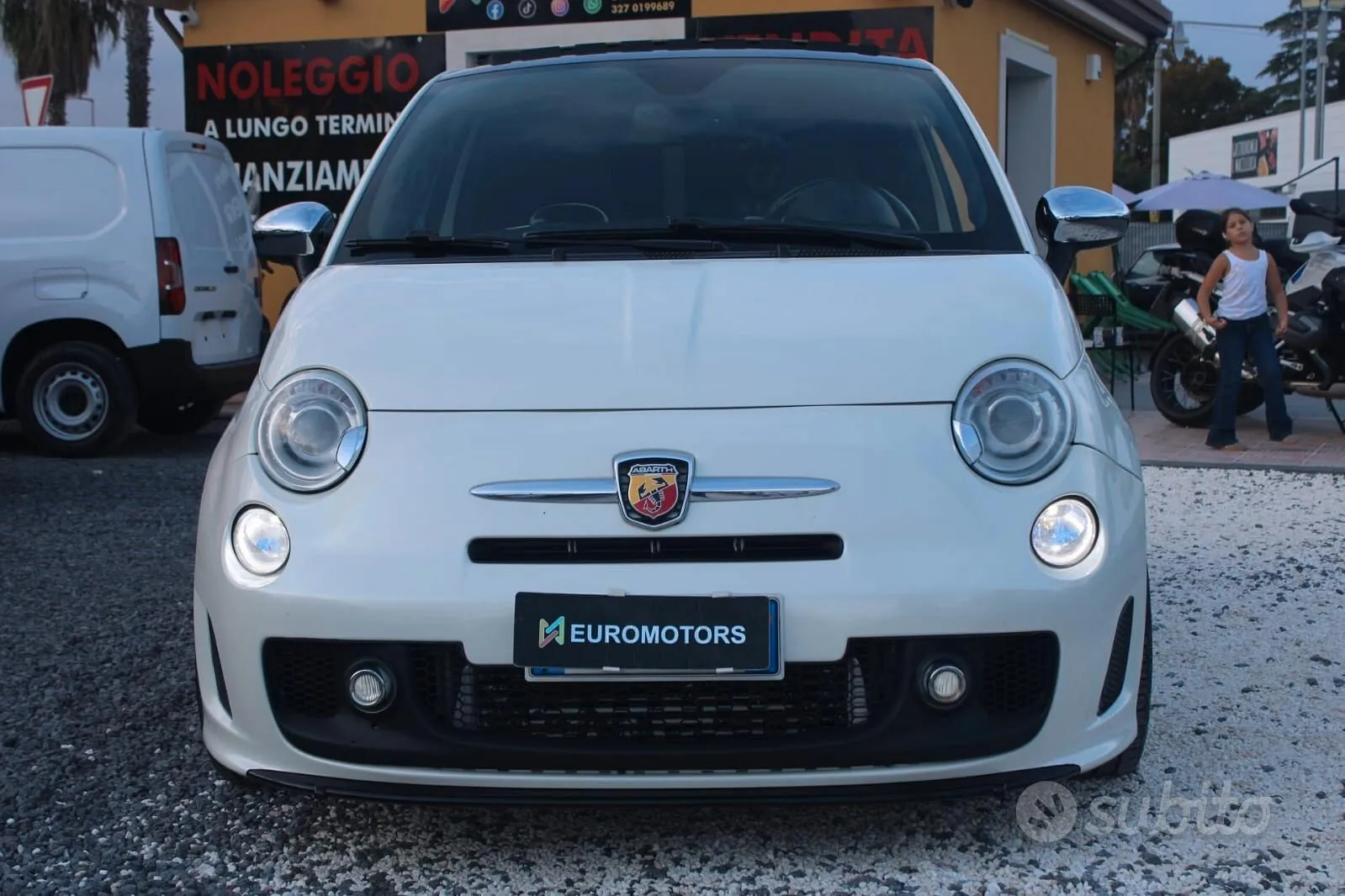 Abarth 500 2010 photo 3