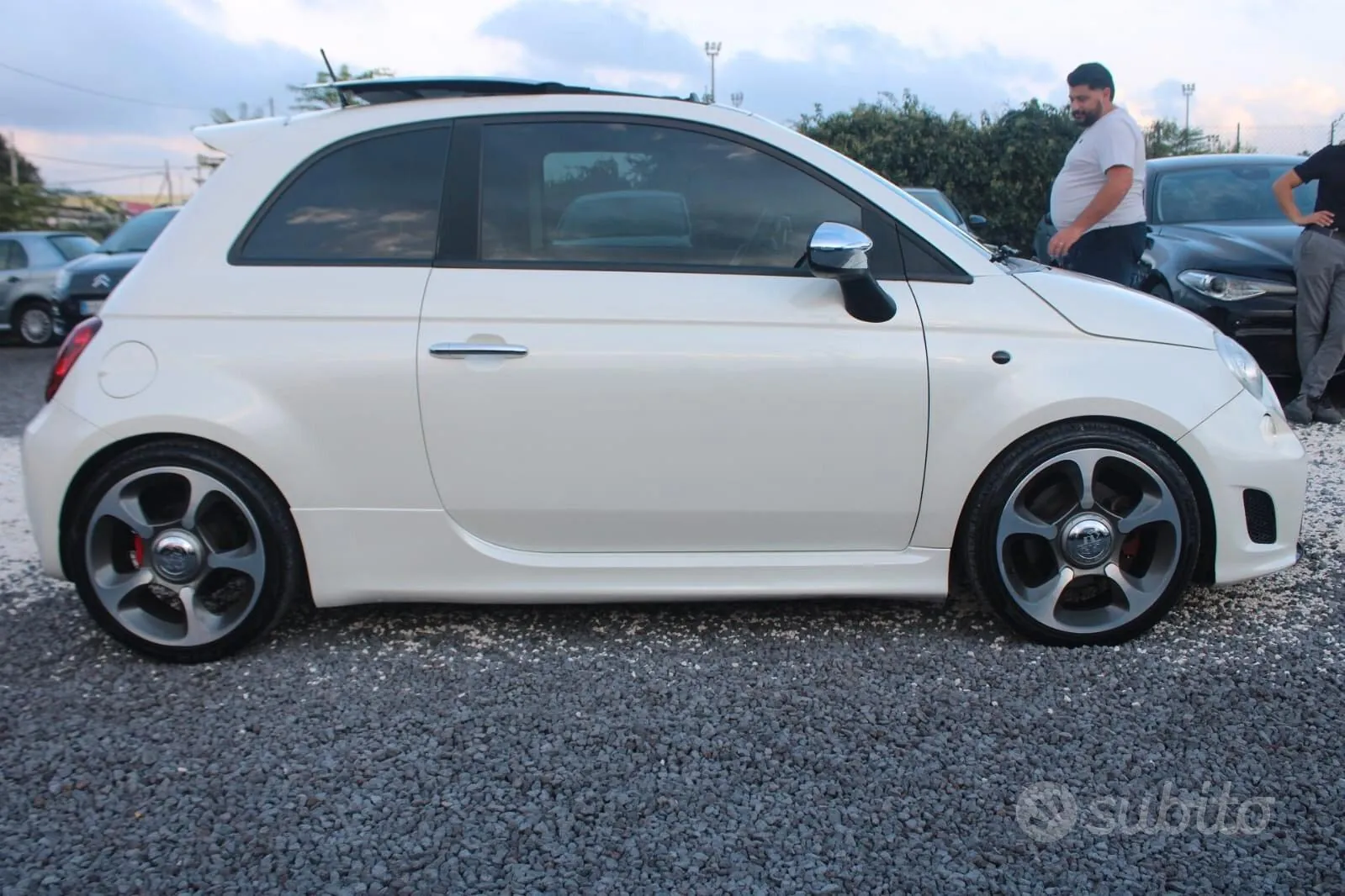 Abarth 500 2010 photo 5