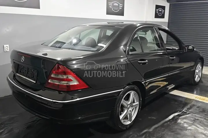 Mercedes-Benz C200 2006 photo 5