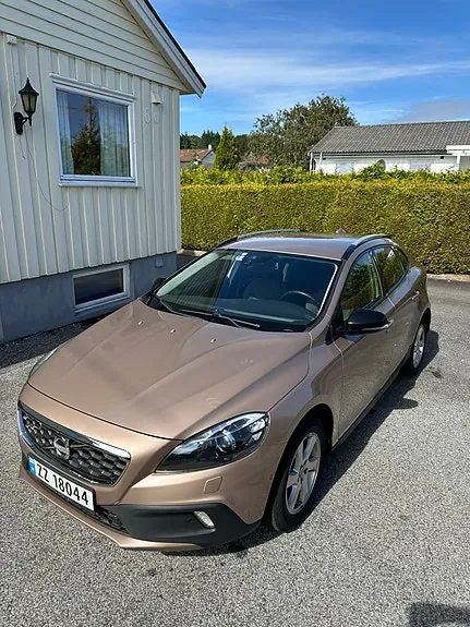 Volvo V40 2014 photo 4