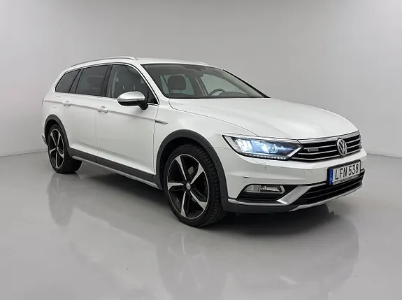 Volkswagen Passat Alltrack 2016 photo 2
