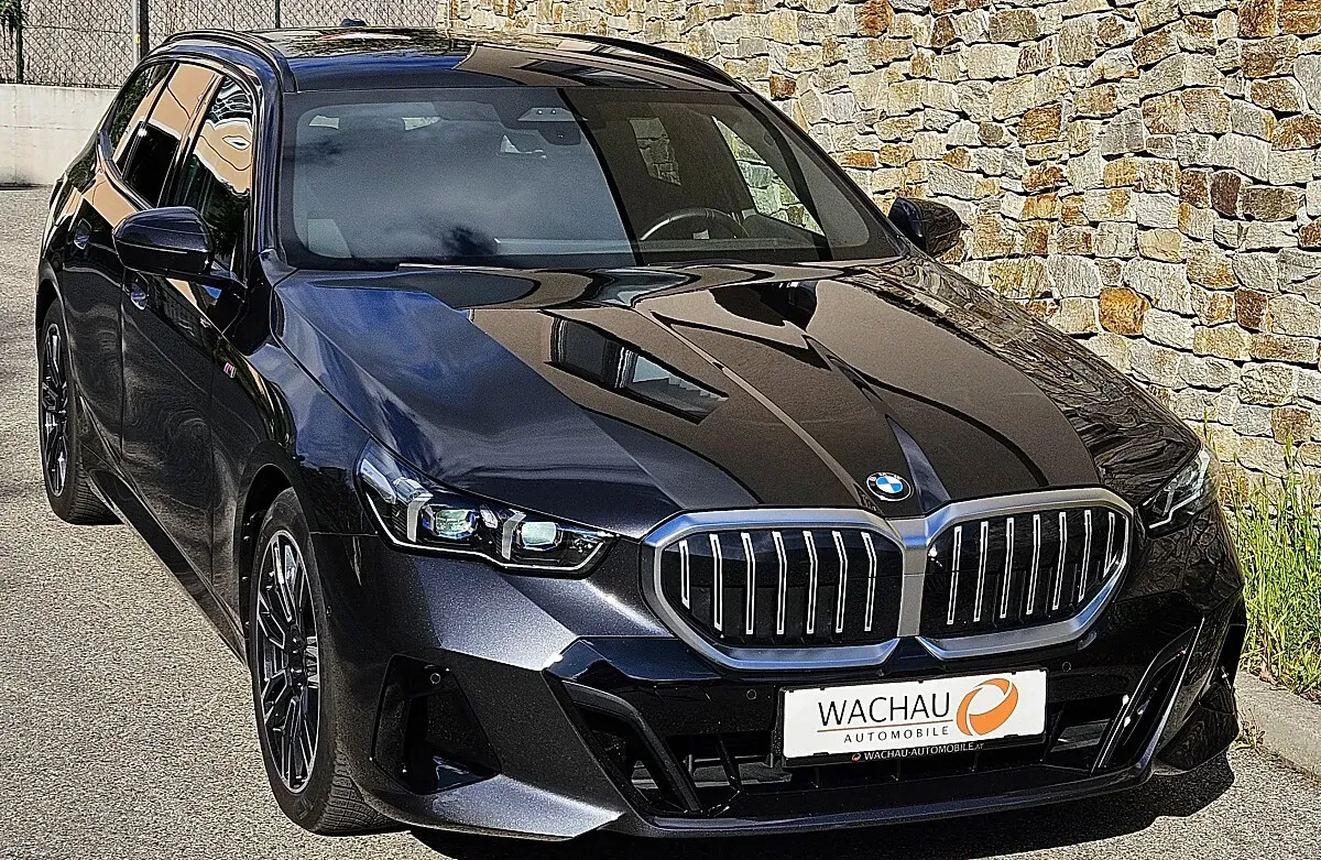 BMW 5 Series 2024 photo 2
