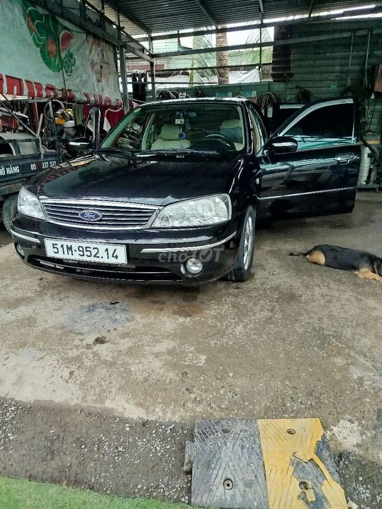 Ford Laser 2004 photo 3
