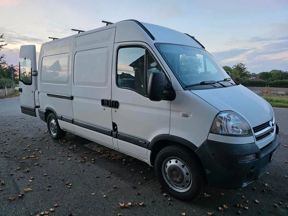 Opel Movano