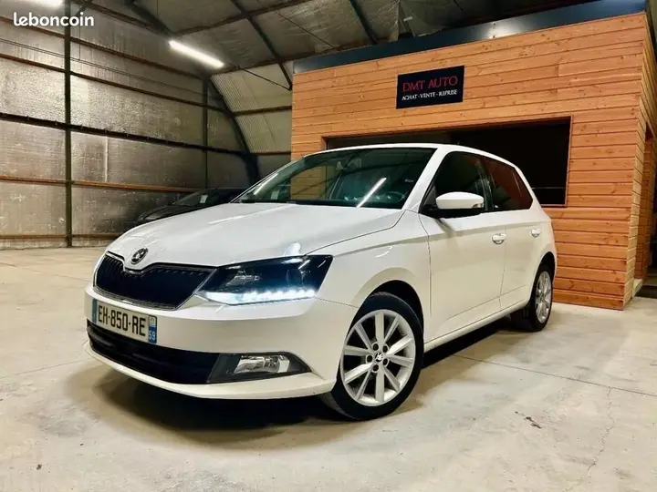 Skoda Fabia 2017 photo 2