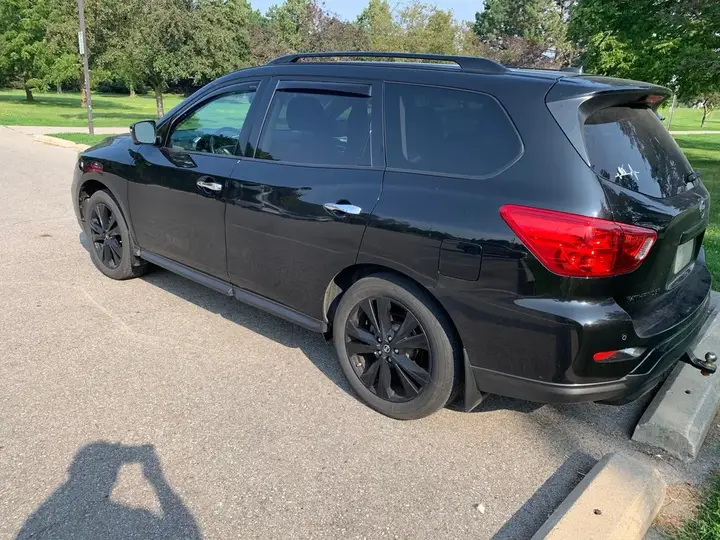 Nissan Pathfinder 2018 photo 3