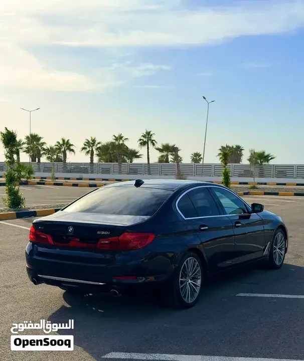 BMW 5 Series 2018 photo 4