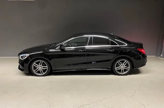 Mercedes-Benz Cla180 2017 photo 2