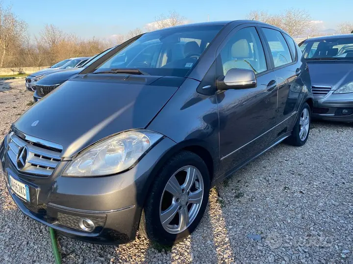 Mercedes-Benz A 2009 photo 3