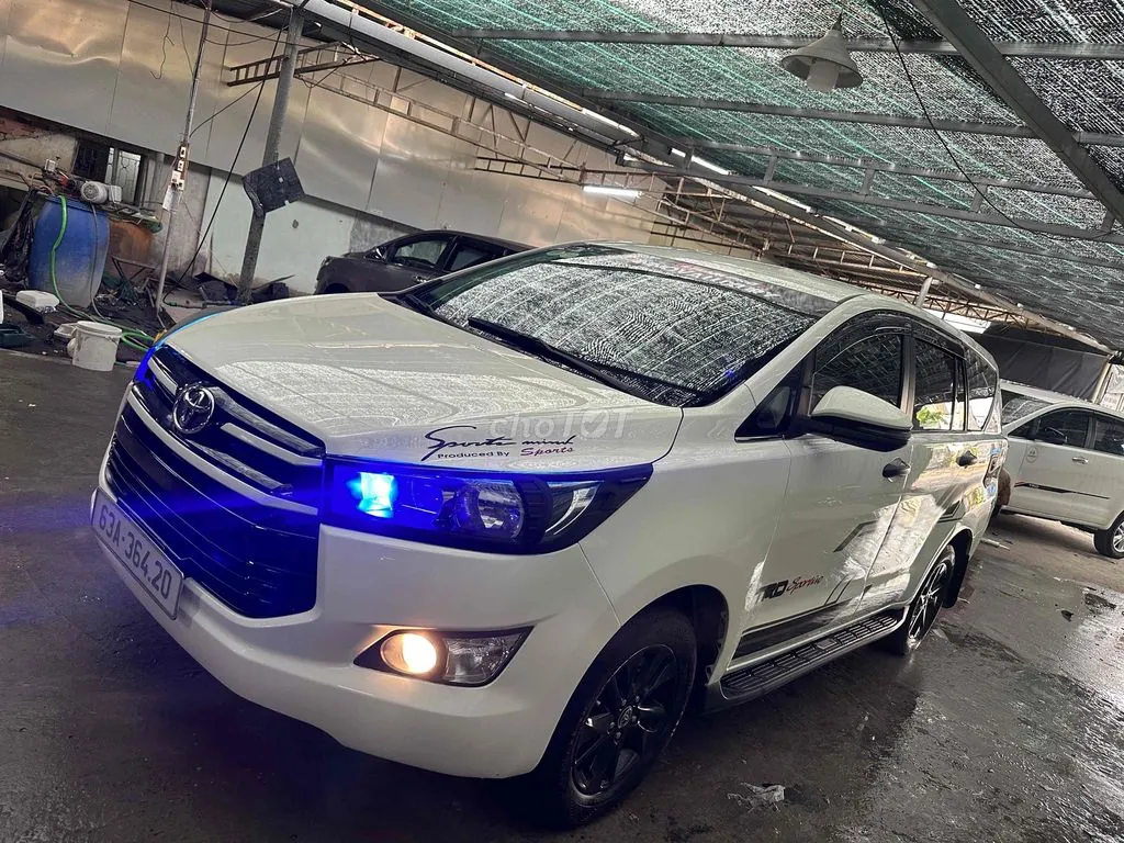 Toyota Innova