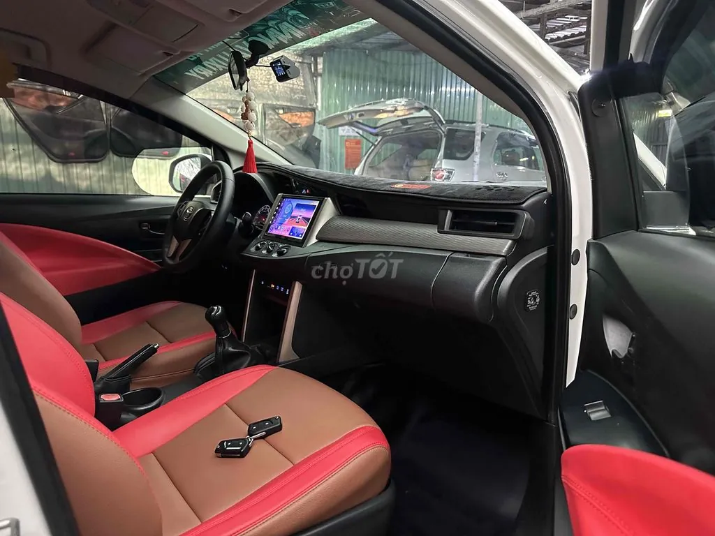 Toyota Innova 2019 photo 4