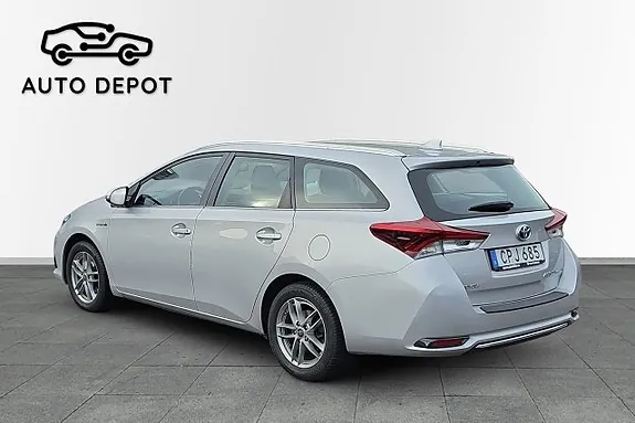 Toyota Auris 2016 photo 4