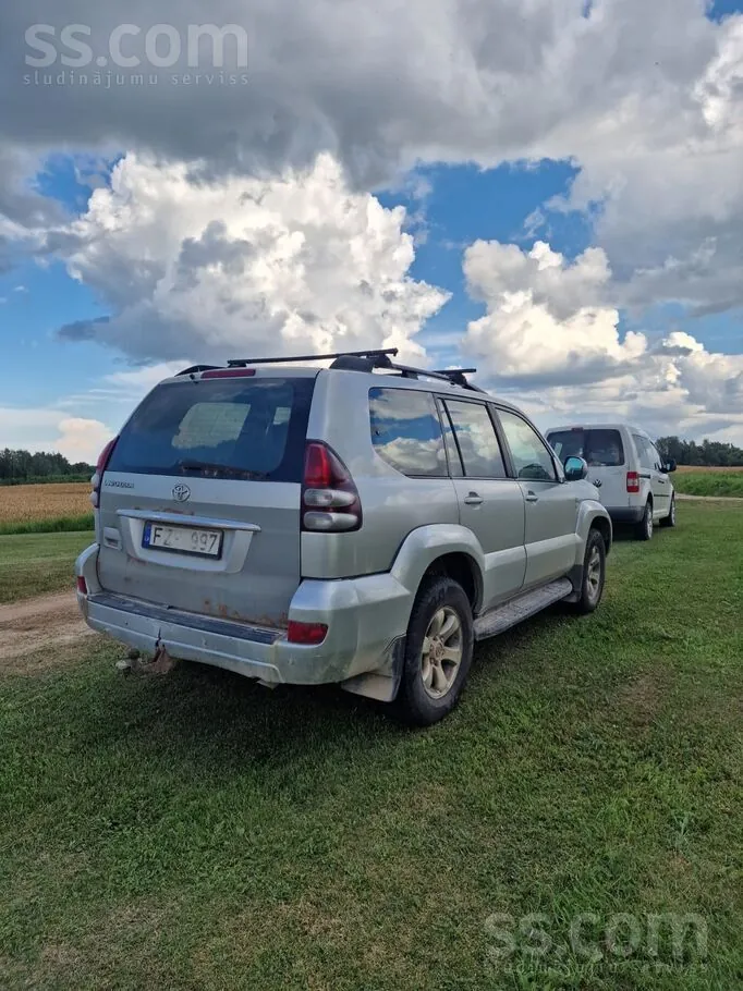 Toyota Land Cruiser 2006 photo 4