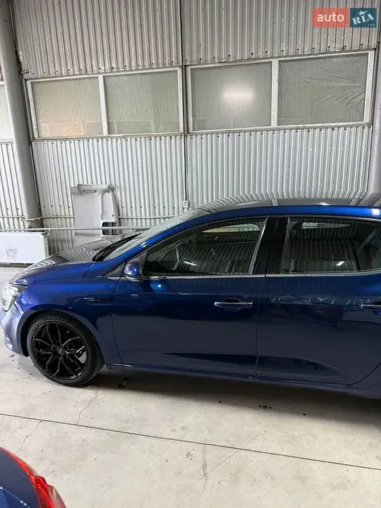 Renault Megane 2017 photo 3