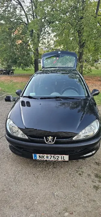 Peugeot 206