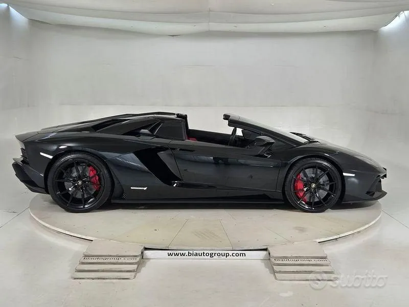 Lamborghini Aventador 2021 photo 5