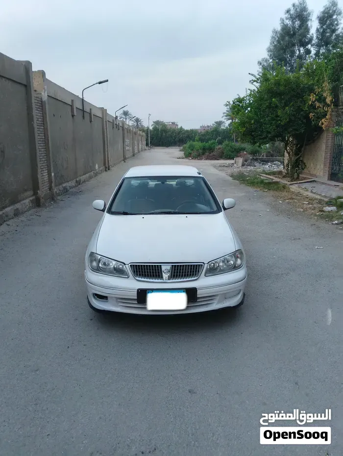 Nissan Sunny 2008 photo 3