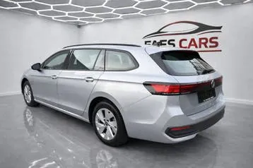 Volkswagen Passat 2024 photo 2