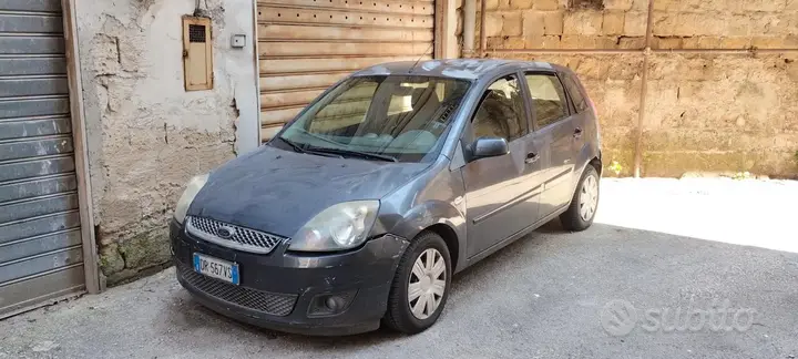 Ford Fiesta 2008 photo 3