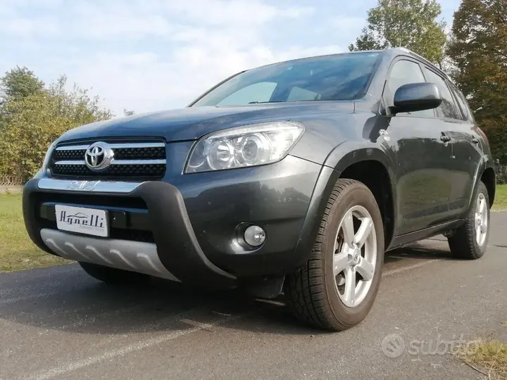 Toyota Rav4 2007 photo 2