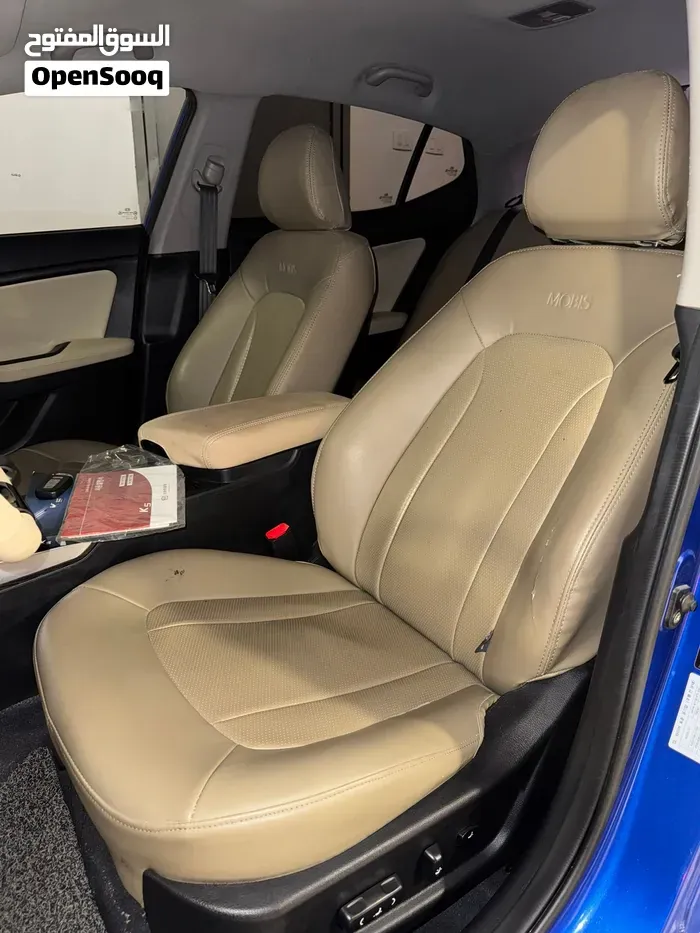 Kia K5 2011 photo 2