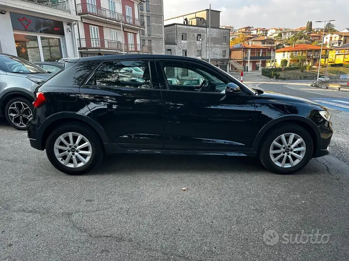 Audi A1 2023 photo 3