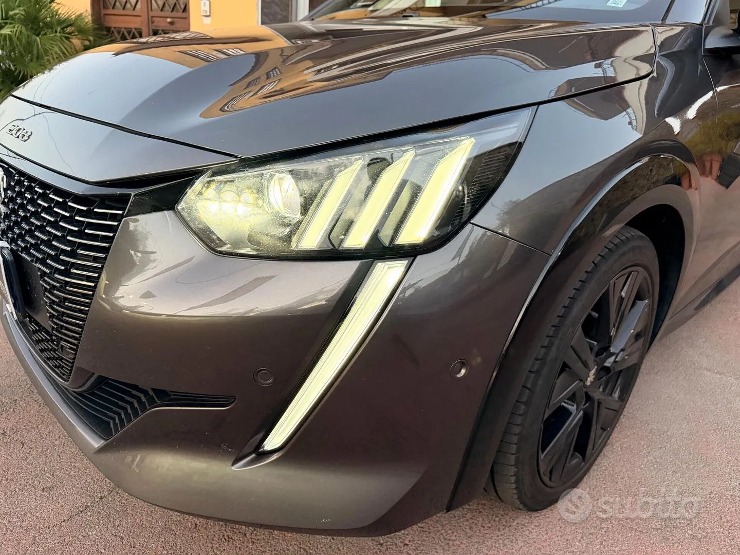 Peugeot 208 2021 photo 5