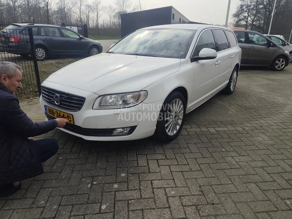 Volvo V70